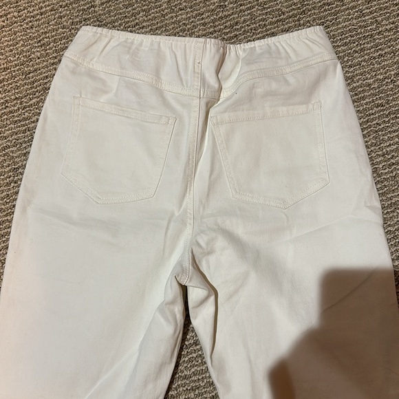 Cream ish white colored flare jeans - Picture 6 of 6